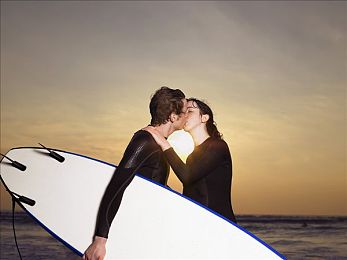 上海男篮进季后赛难度大沪媒技不如人靠运气